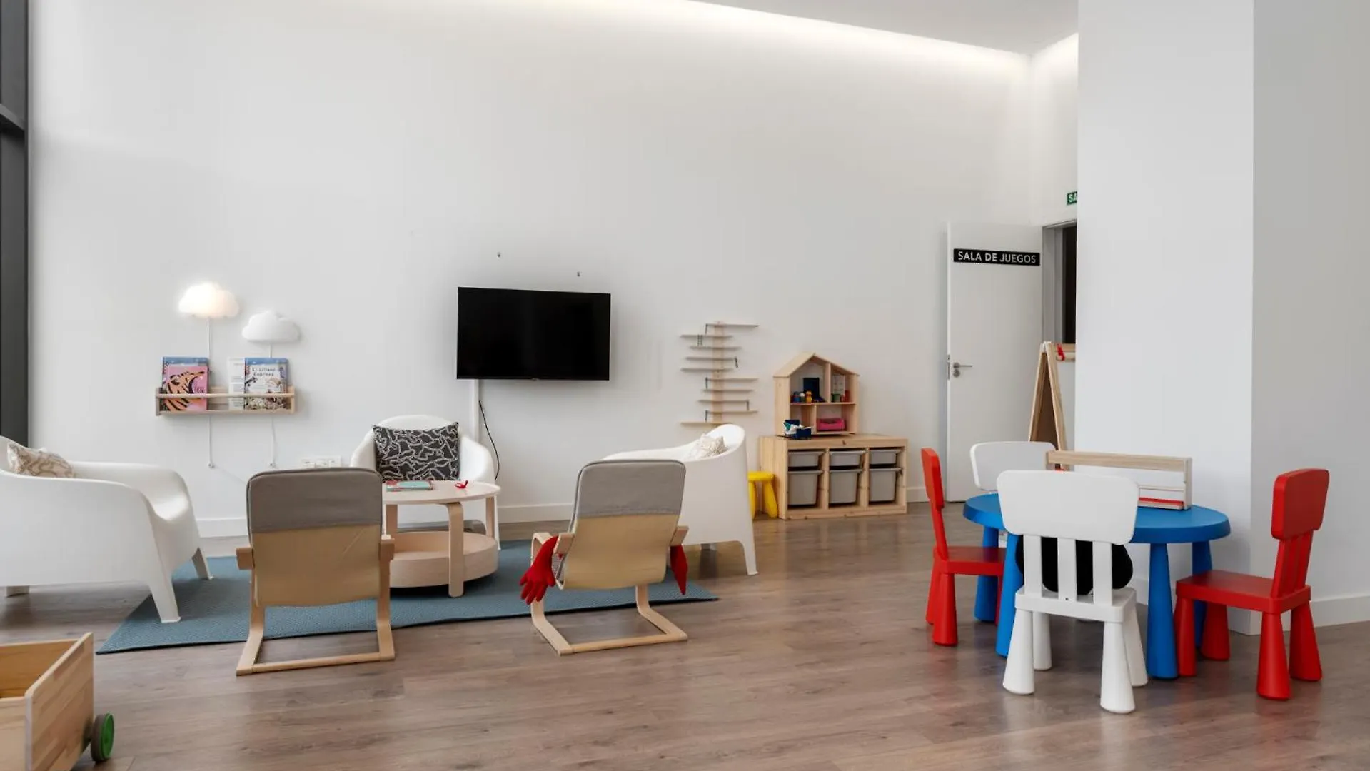 El Zahir Malaga City Center - 25Th Floor Apartment