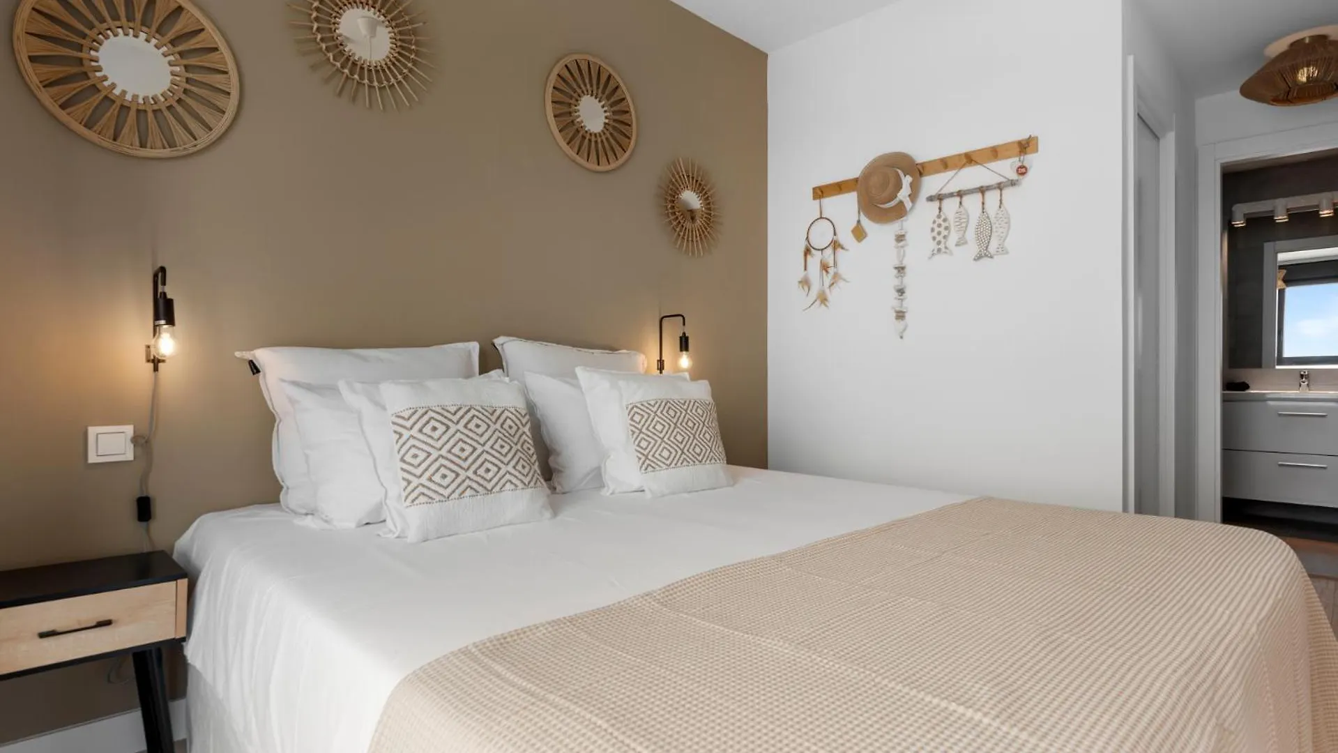 El Zahir Malaga City Center - 25Th Floor 0*,