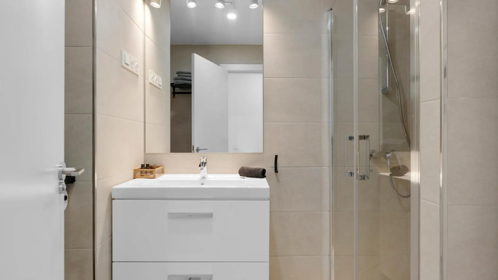 Apartment El Zahir Malaga City Center - 25Th Floor